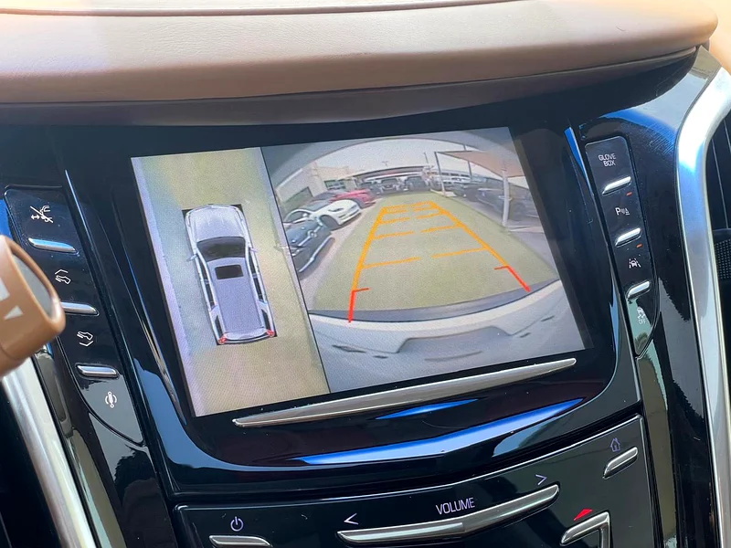 360 Camera// H D Displays// PLATINUM//Airbag Agency63176618796803113