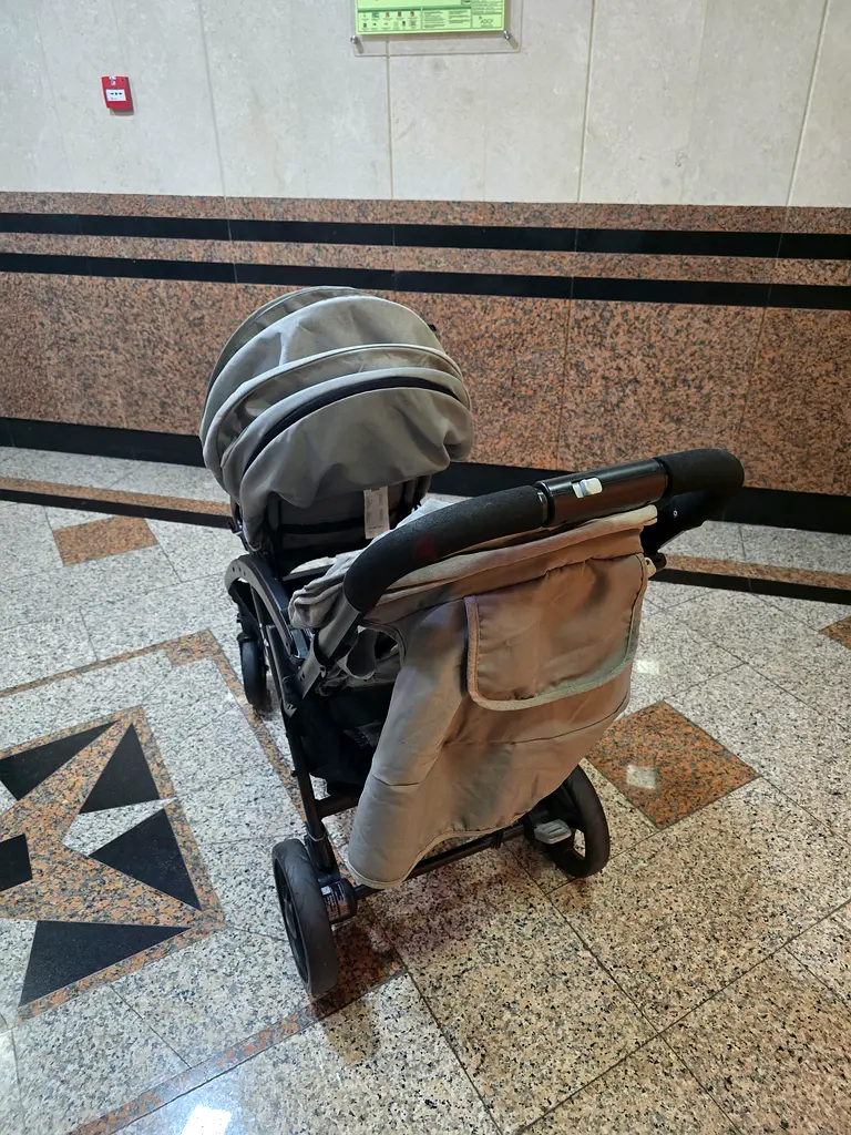 SALE!!! JOIE Stylish and Comfortable Double Stroller