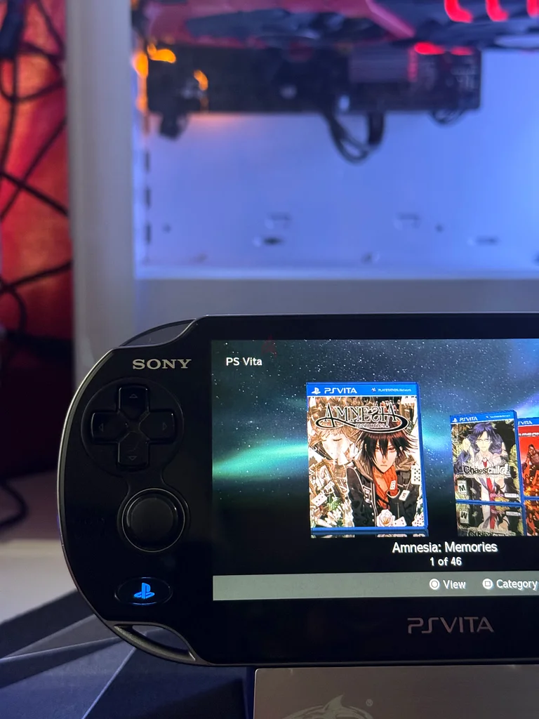 سوني PS فيتا - تجربة الألعاب المحمولة النهائية! نموذج Ps vita 1000 معدّل مع ألعاب وبسعة 256 جيجابايت63231695225731112