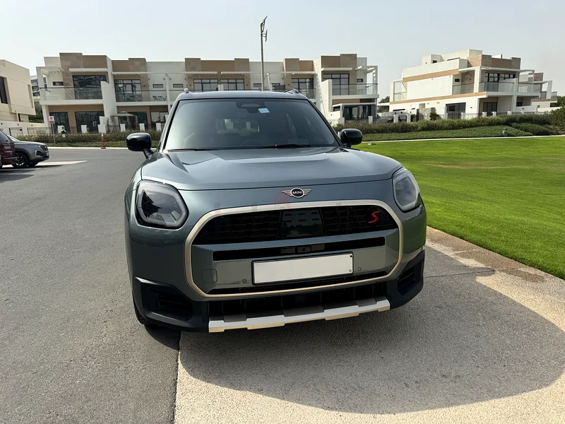 ميني 2025 مع عقد خدمة AGMC لمدة 5 سنوات وحزمة الضمان63175260513155114