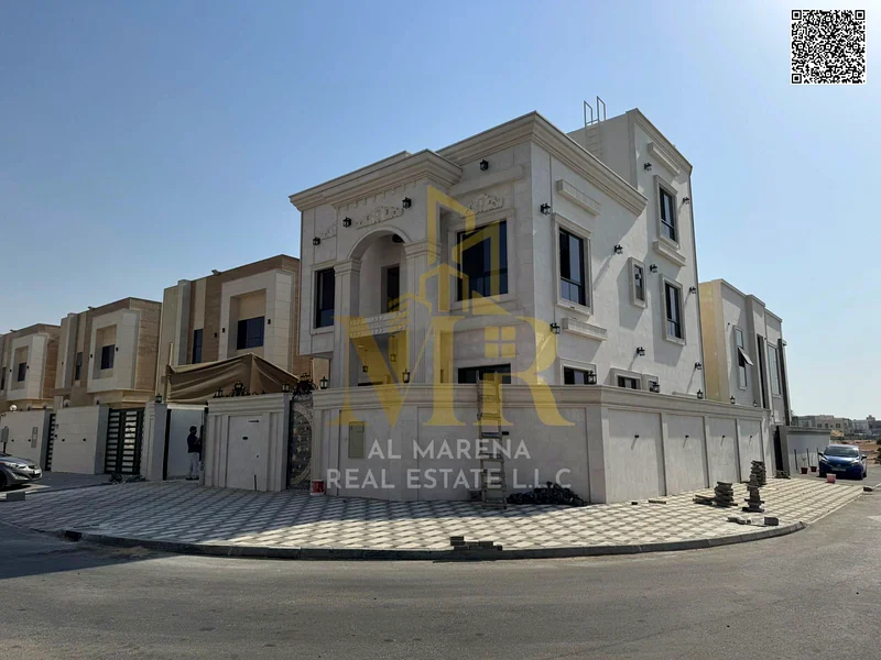 🏡 A golden opportunity to own a luxurious villa - 7 master bedrooms + large roof + corner location63186740776321112