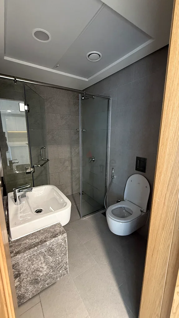 مدينة الانوار (جزيرة الريم )63142587010434114