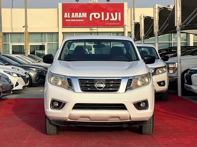2020 | Nissan Navara | 4x2 | Automatic | Ref#72863167559489793111