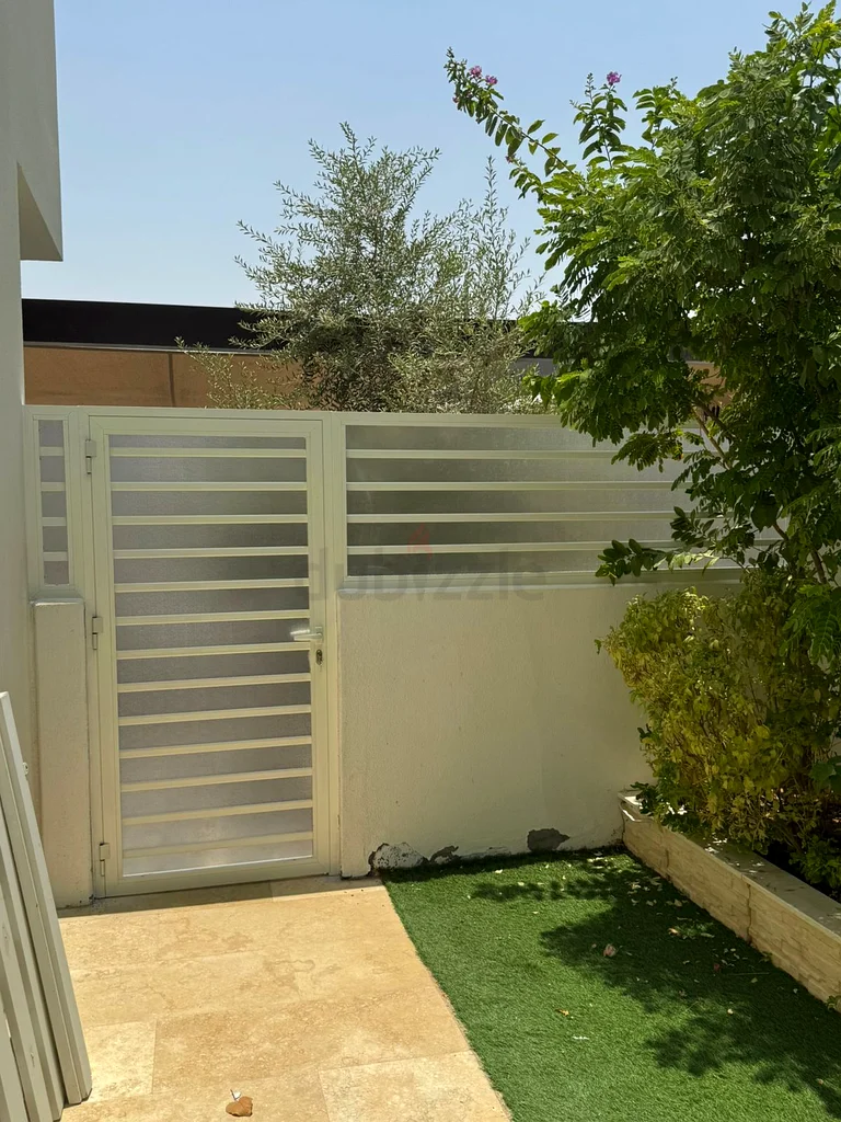 ألمنيوم وزجاج وباب UPVC63183260749569112