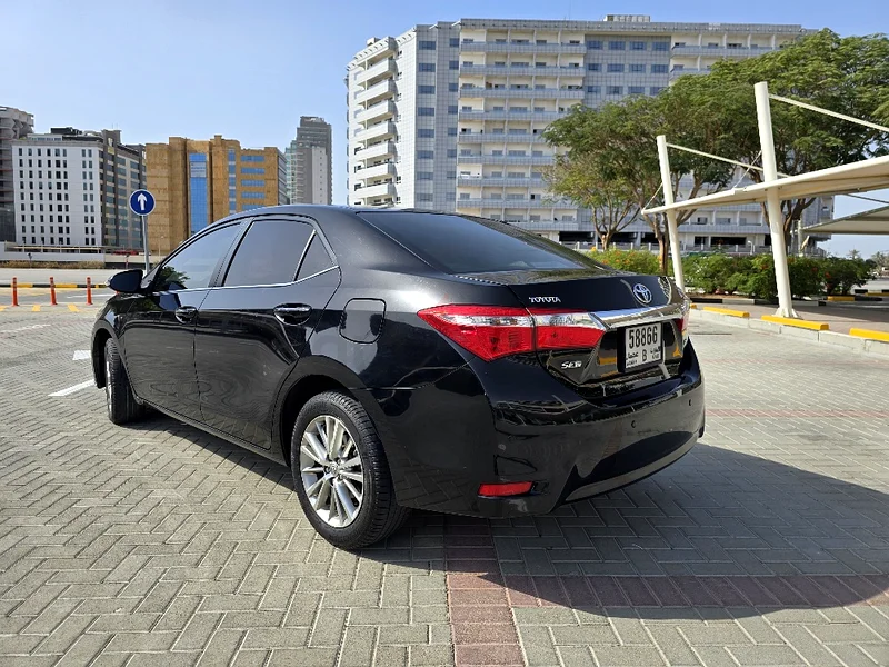 تويوتا كورولا 2015 (تم صيانتها بواسطة الوكالة)63146743178370113