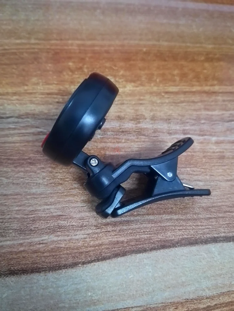 Rowin LT-21 Guitar Tuner63199131180163111