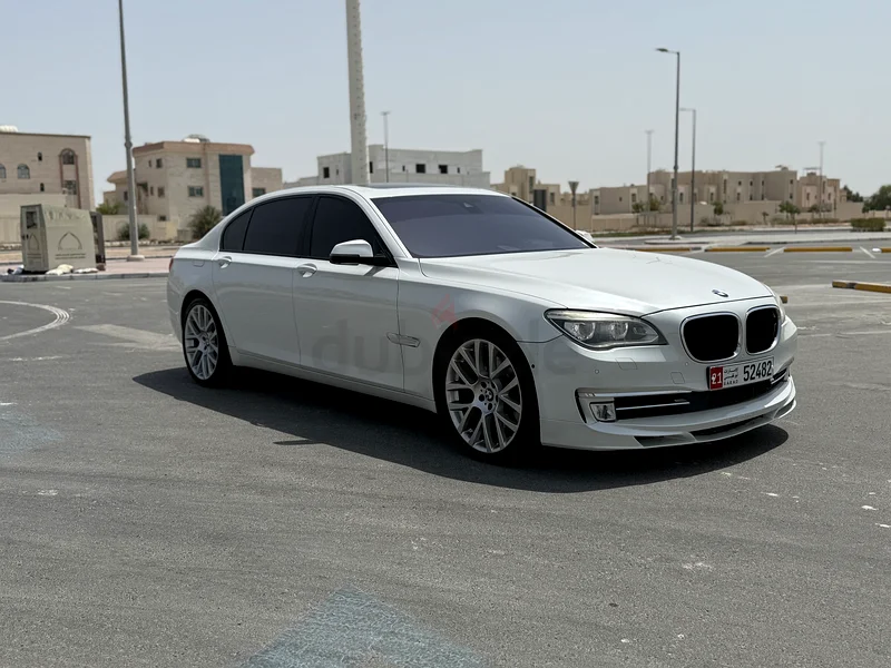 BMW individual 750i
2013
Km: 240000
v8 turbo cylinders
Only 46 pcs in the world63160610236675111