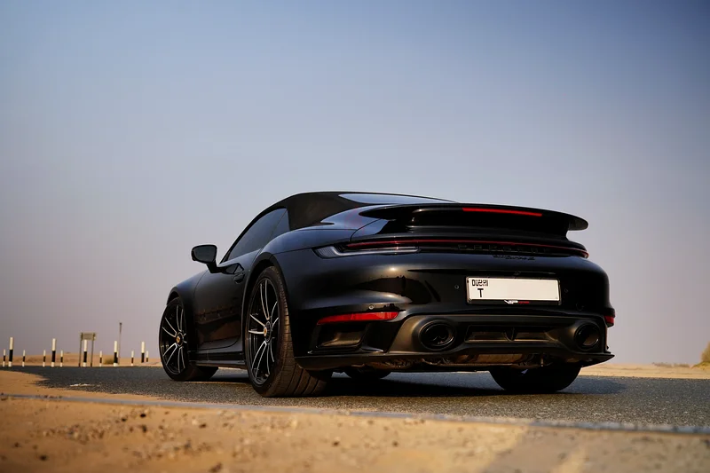 بورش 911 توربو إس كابريوليه 202463169443321731114