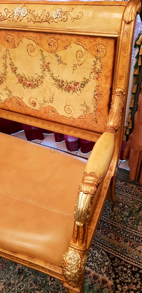 Antique Design Golden Leather 3 seater63207893731203112
