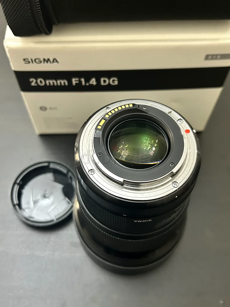 Sigma Art 20mm F1.4 DG63172680535681112