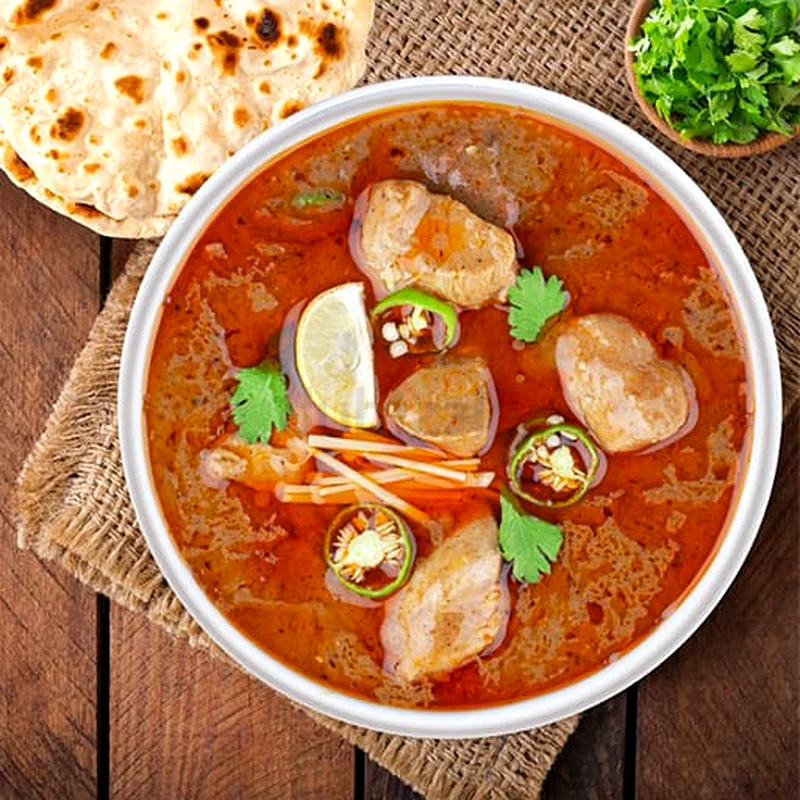 Experienced chef available63221354504065111