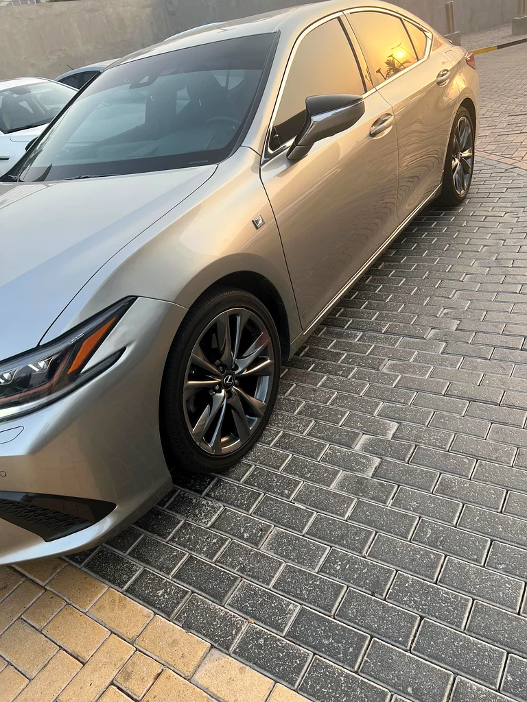 لكزس ES 350 F Sport 2021 - بحالة ممتازة ومحملة بالكامل!63168494919427113