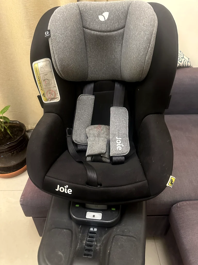 مقعد سيارة مع قاعدة ISOFix63177121787137111