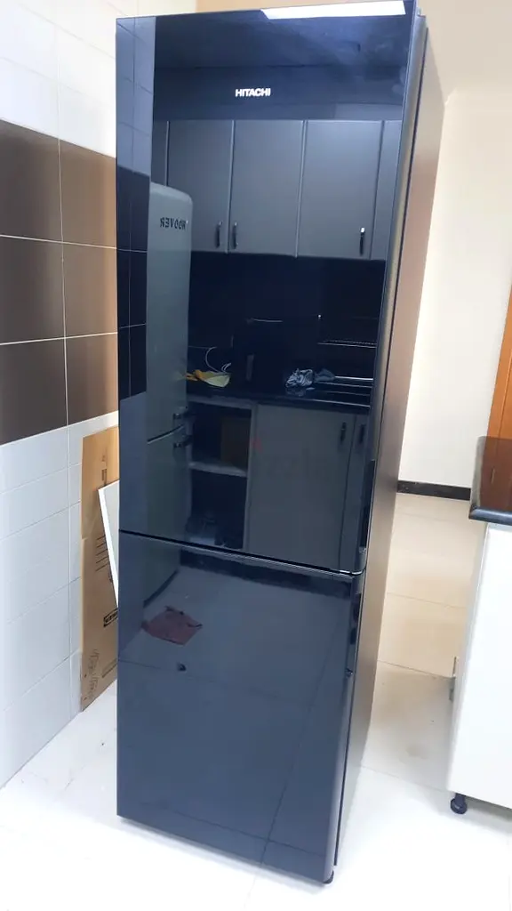 Hitachi Elegant Black Refrigerator for Sale!