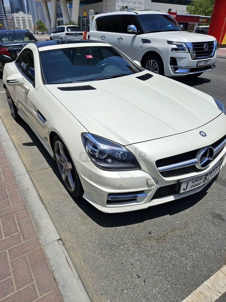 MERCEDES SLK 350 AMG. Driven with care only 54000 km63231639912450112