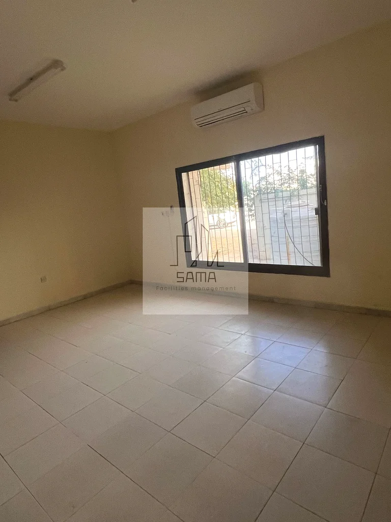 شقة داخل مبنى أرضي في الكويت.63153231646337111