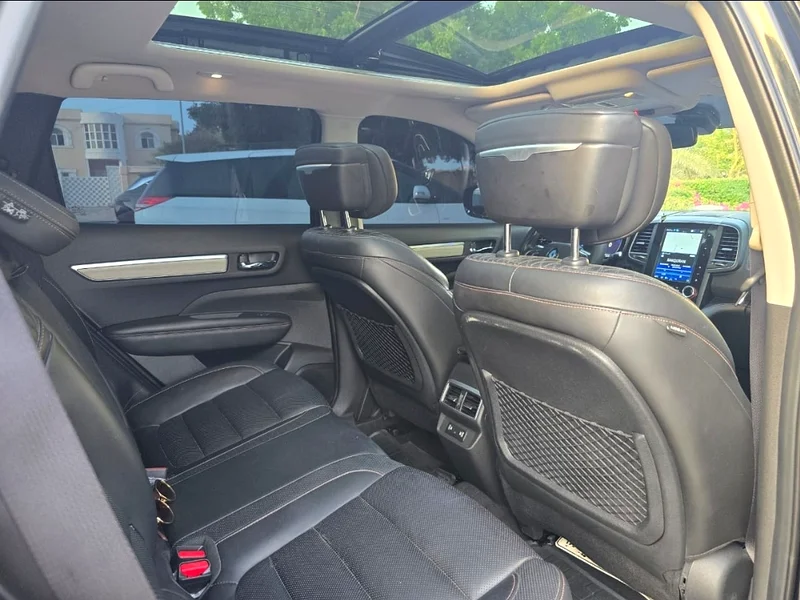 Koleos 2027 full option, top of the range, accident-free, full original paint63221302404225111