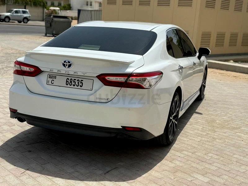 LIMITED MODEL. TOP SPEC! ALL OPTIONS -MINT CONDITION. LOW KM. FULL AL-FUTTAIM SERVICE HISTORY.63164767631234113