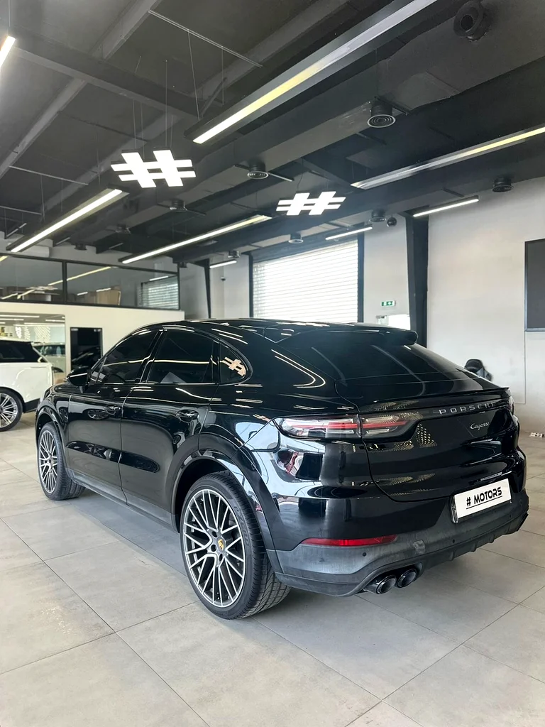 Porsche Cayenne GCC63225697887617111