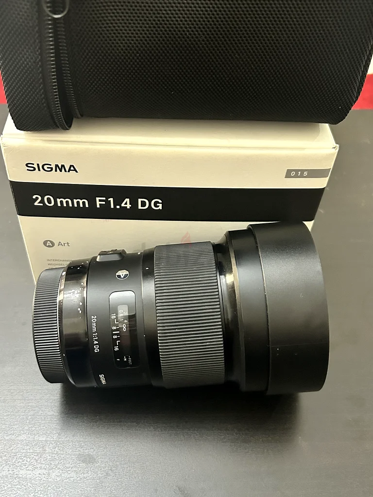 Sigma Art 20mm F1.4 DG63172680535681111