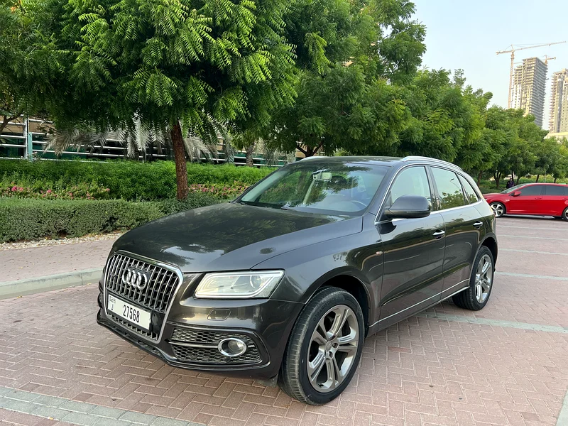 Stunning Audi Q5 2015 S-Line ,  GCC well maintained and clean car63167091122561112