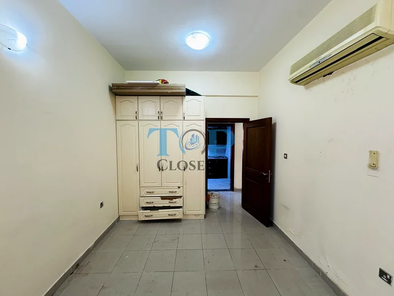 Near Dawari Dewan | Wardrobes | Shaded Parking63151410768259113