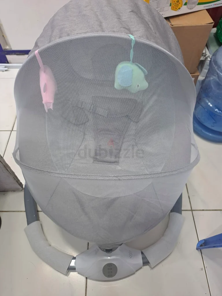 Comfort Your Baby with the Electric Rocking Chair!63204861171075111