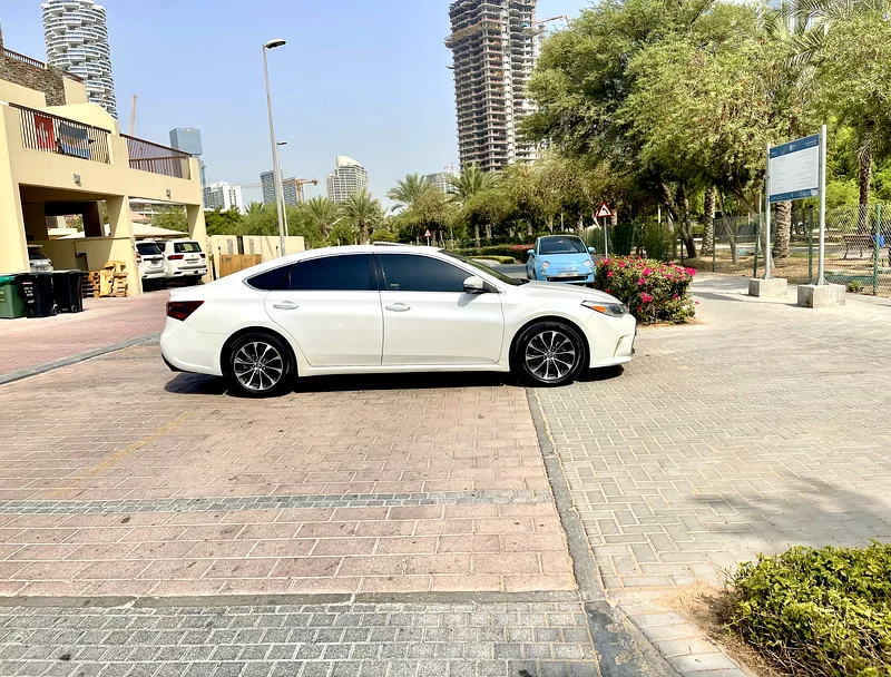 Stunning Toyota Avalon SE+ 2016, GCC Top Option, Low Milage, Well Maintained , Original Paint63165691291778114