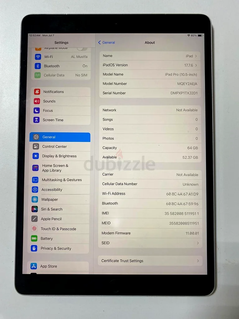 Apple IPad Pro Cellular 10.5 Inch 4Gb 64Gb In Very good Condition63221850973954112