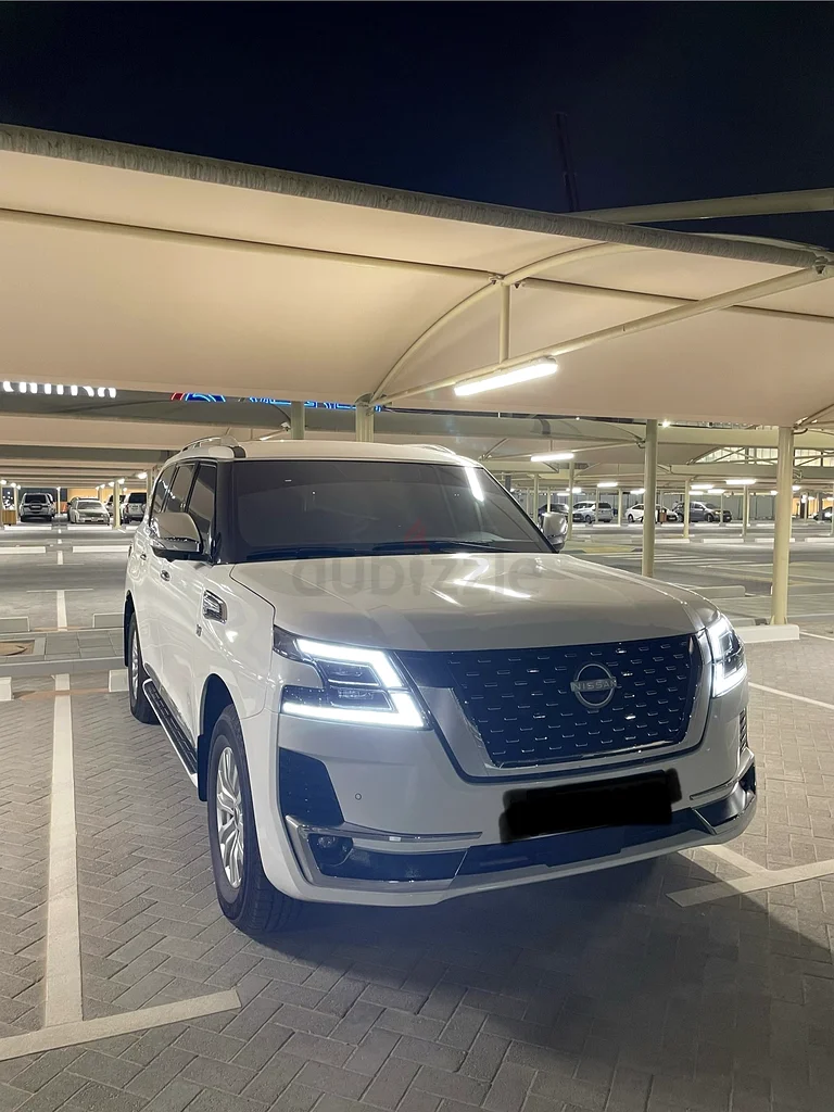Nissan Patrol 2019 big engine V8 upgraded to 2024 with warranty63140192724737113