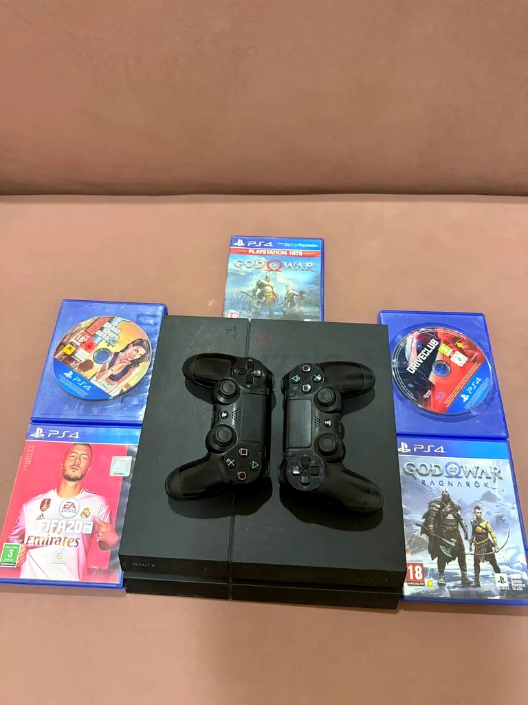 Sony PS4 for sale-