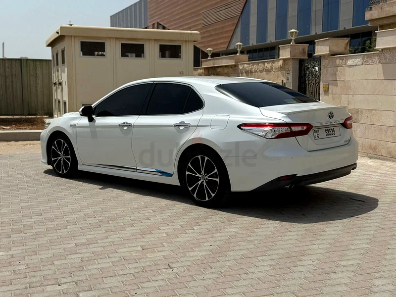 LIMITED MODEL. TOP SPEC! ALL OPTIONS -MINT CONDITION. LOW KM. FULL AL-FUTTAIM SERVICE HISTORY.63164767631234114