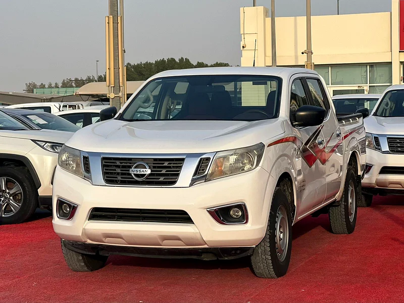 2020 | Nissan Navara | 4x2 | Automatic | Ref#72863167559489793112