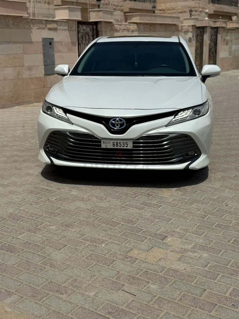 LIMITED MODEL. TOP SPEC! ALL OPTIONS -MINT CONDITION. LOW KM. FULL AL-FUTTAIM SERVICE HISTORY.63164767631234112