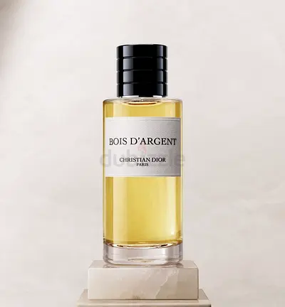BOIS DARGENT, THE ESSENTIAL WOODY SILHOUETTE PRICKED WITH IRIS. 125ml
