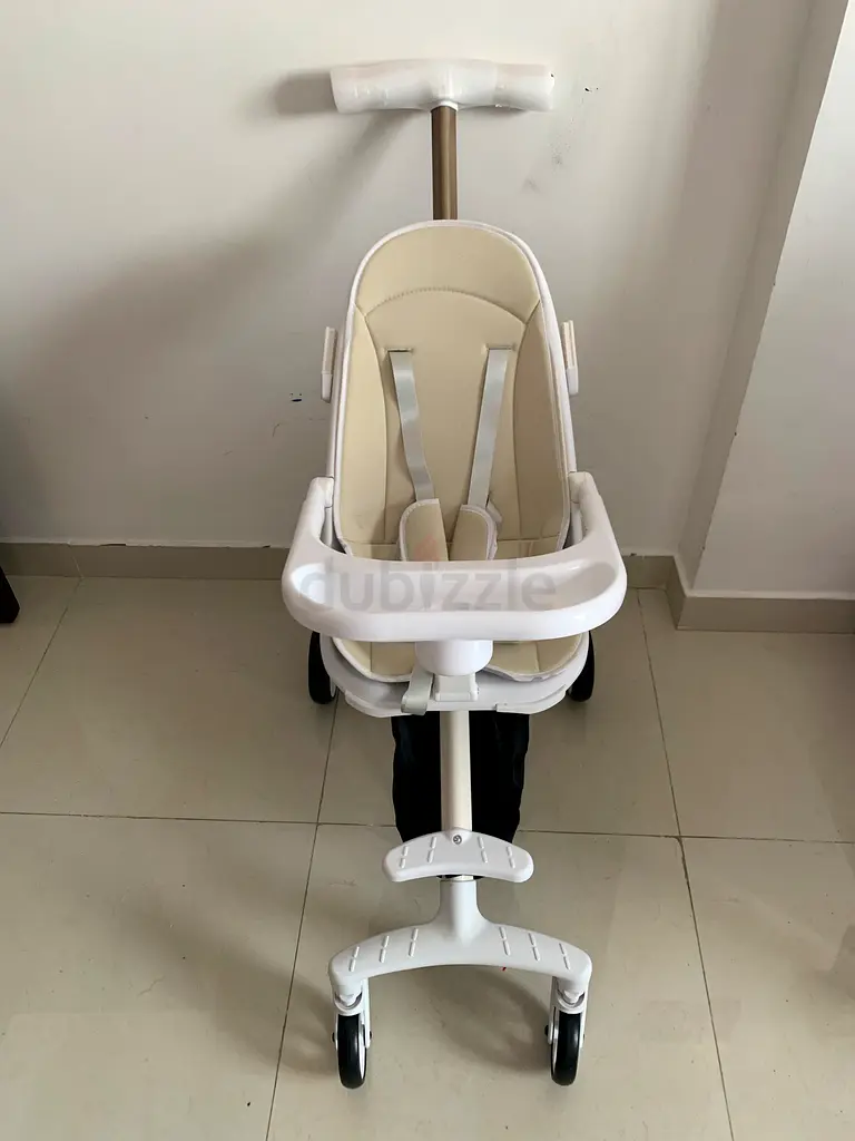 مقعد متحرك أنيق ووظيفي لطفلك الصغير!63206386439811115