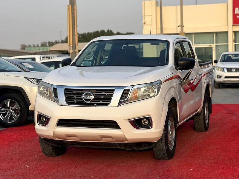 2020 | Nissan Navara | 4X2 | Automatic | Ref#74663167559519363112