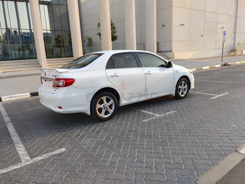 تويوتا كورولا. متوسطة المواصفات. خليجي. 1.6 لتر. موديل 2013.63165695006467114