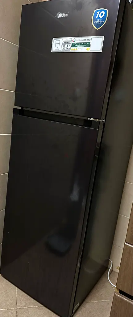 Fridge / Refrigerator63255543632897112