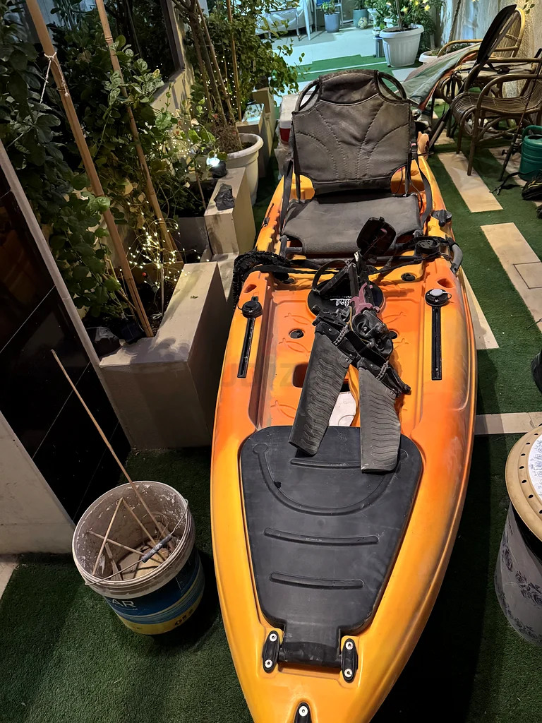 Vibrant Kayak for Thrilling Water Adventures!63234607958019113