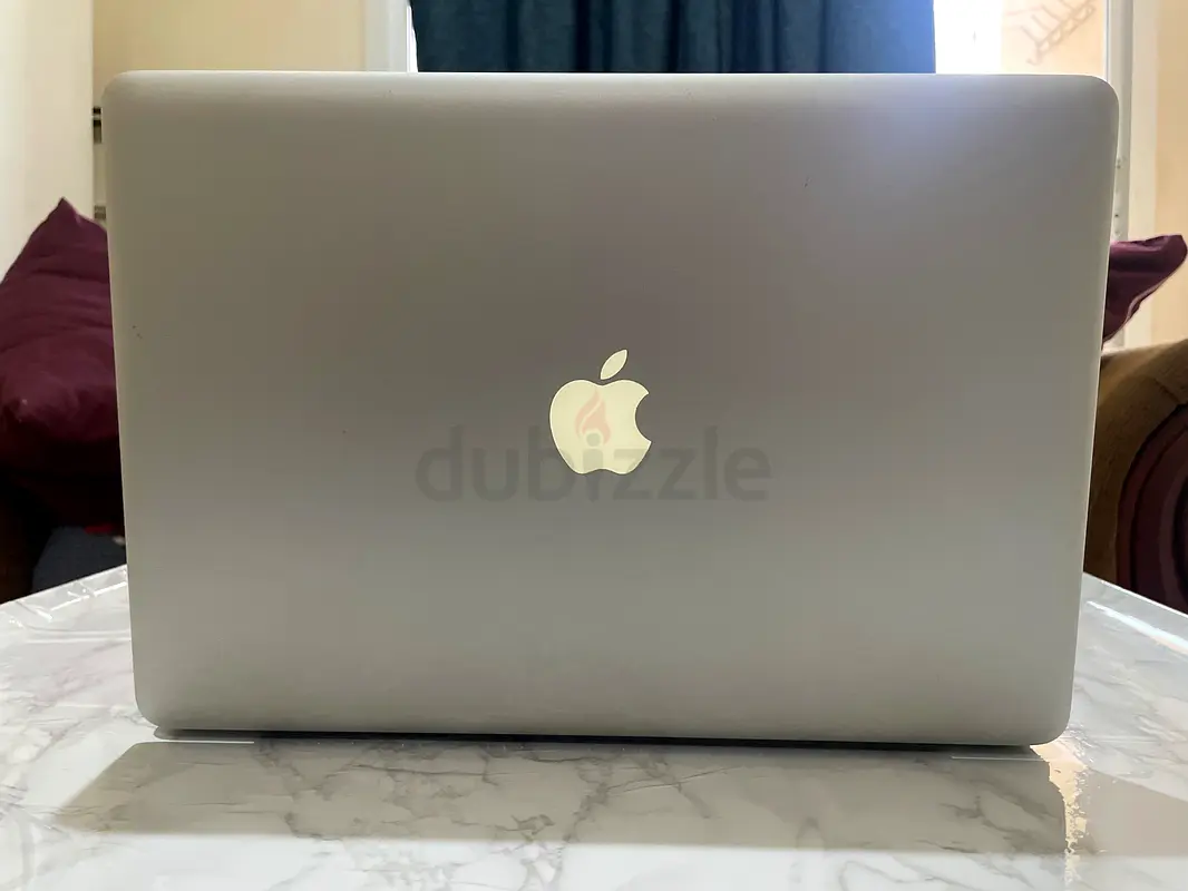 MacBook Pro 2012 15.3 with macOS Sequoia Installed - 16gb RAM63254488659458111