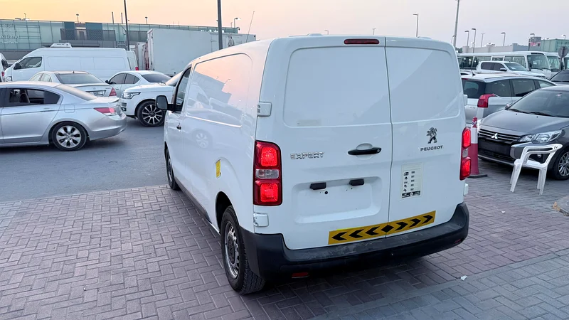 PEUGEOT EXPERT63175702058627114