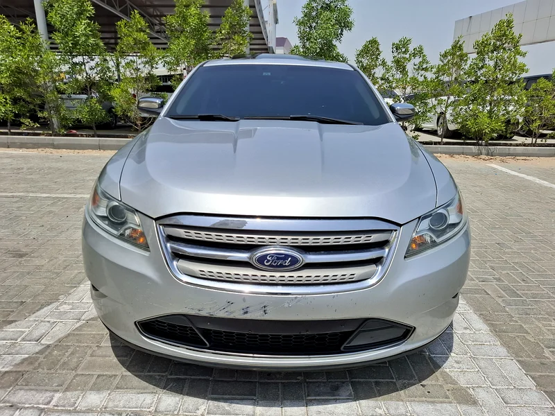 Ford Taurus 2010 Limited full option, customs papers63232140351747111