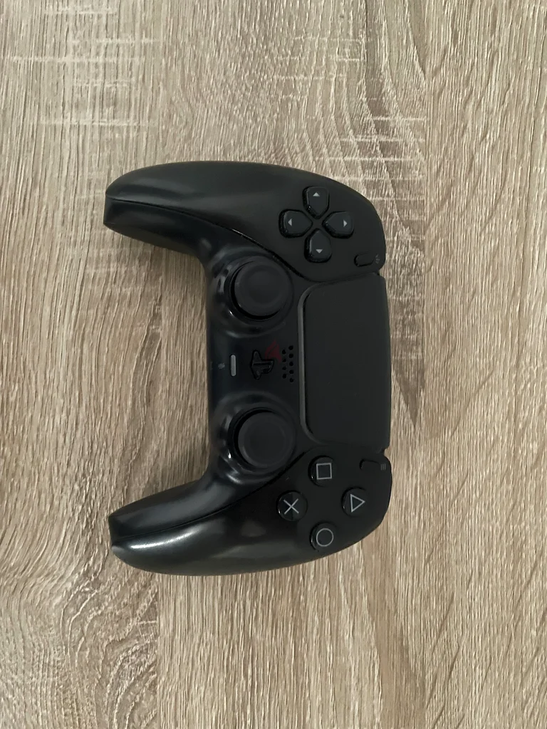 احصل على أحدث وحدة تحكم Sony PlayStation 5 DualSense الآن!63230189385603110