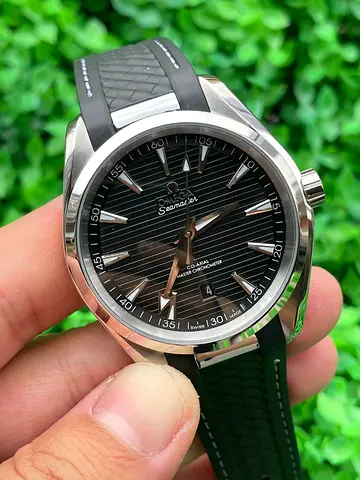 Omega seamaster Aquaterra black dial