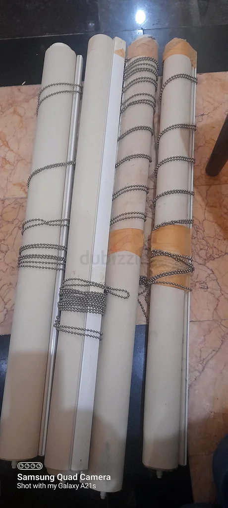 Roller Blinds Set - Perfect for Any Office/Room - Price negotiable632213434622751120