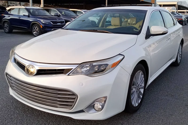Toyota Avalon Limited V6 3.5L Full Option Model 201463147207583619111
