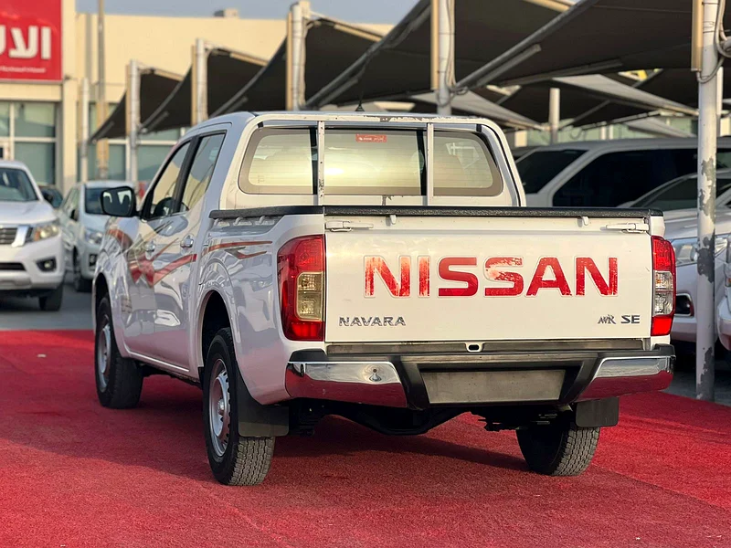2020 | Nissan Navara | 4x2 | Automatic | Ref#72863167559489793113
