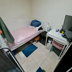 Apartment Maids room available - E0f4d3bcc26d447597aa1aca5aeb7b12 