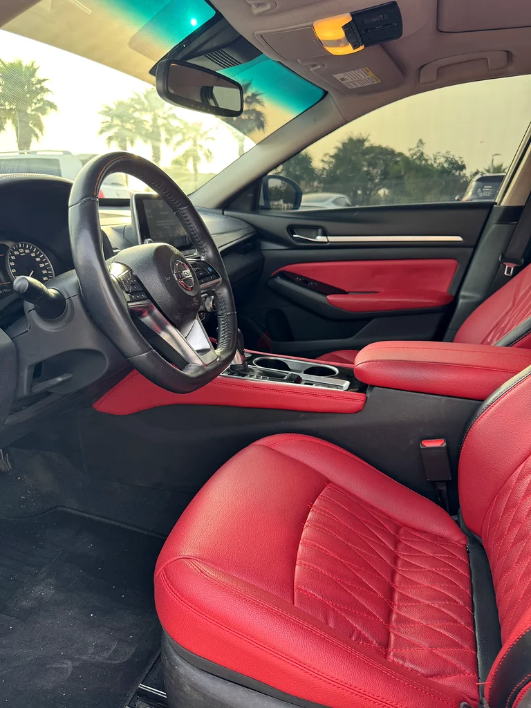 Nissan Altima SL 202063232140737794113